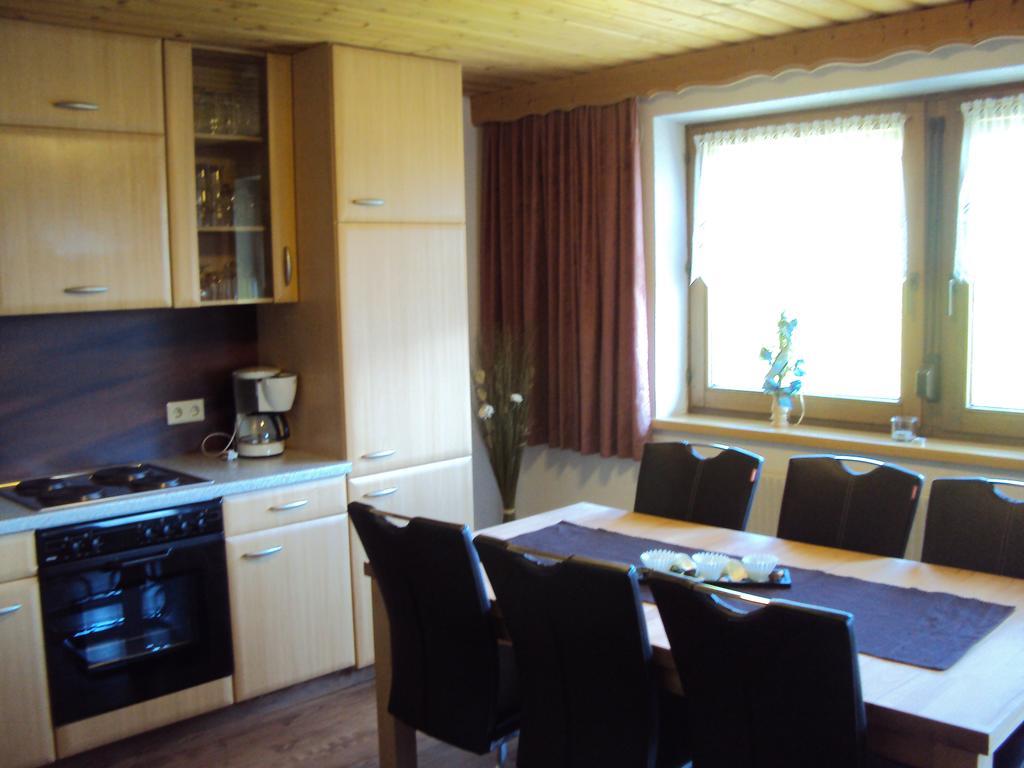 Ferienwohnung Haus Eben Hippach Zimmer foto